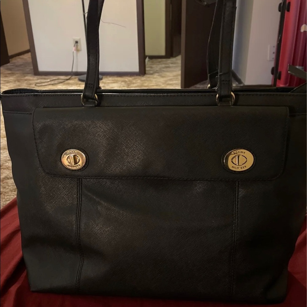 Tommy Hilfiger Saffiano tote bag